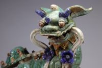 Blue glazed terracotta Fô dog temple sculpture from the Qing period (清朝)