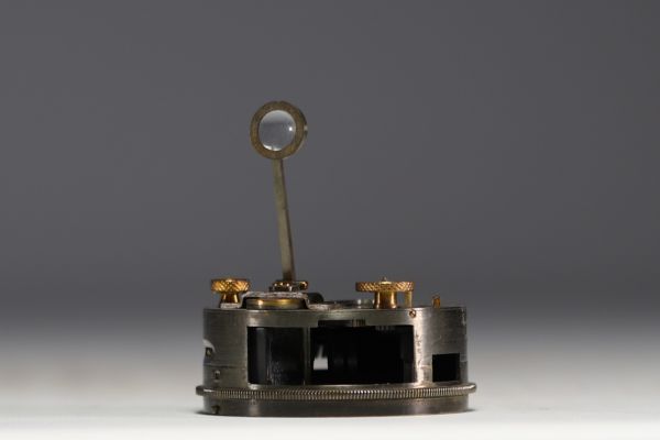 Newman & Guardia Ltd, London, steel and brass pocket sextant, 1918.