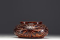 CHARDER Le Verre Français - Acid-etched multi-layered glass bowl decorated with palm leaves, circa 1925, signed.