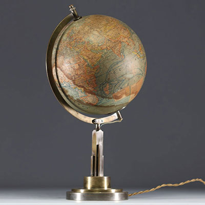 Paul DUPRE-LAFON (1900-1971) Luminous globe, brass base, published by J. Forest, geographer in Paris, circa 1930-40.