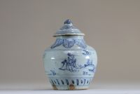 China - Blue-white porcelain covered pot, Ming, 17th-18th century