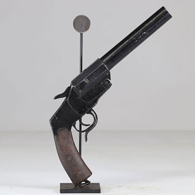 German WWI pistol-signalman