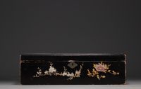 Japan - Nagasaki lacquer and marquetry Masonic chest, Edo, 19th century.