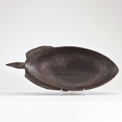 Carved wooden food bowl from Oceania