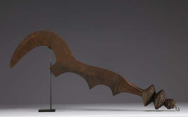 Africa DRC - Large Ngombe execution sword in wood and metal.