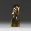 Small bust of a young woman in bronze, Art Deco period.