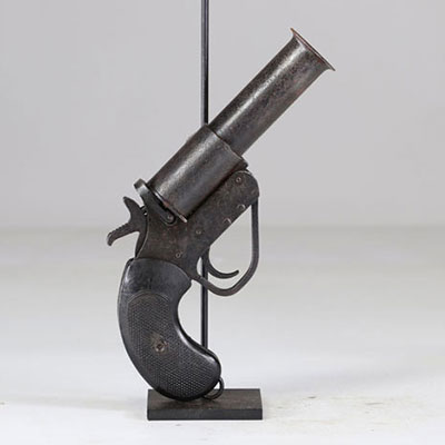 Signal gun unknown origin 2nd war