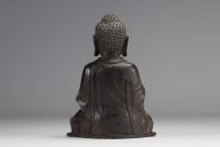 China - Large bronze Buddha statue, Ming period (明朝 - 1368-1644)