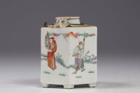 Famille Rose porcelain teapot decorated with figures, 19th century.