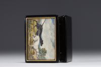 Rare tortoiseshell snuffbox with miniature hunting dogs and gold surround.