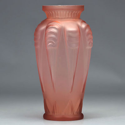 LEUNE France large Art Deco vase geometric shapes