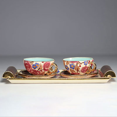 Raymond CHEVALLIER (1900-1959) pour Boch Frères Keramis - Service tête à tête Art Déco en faïence à motif floral stylisé.