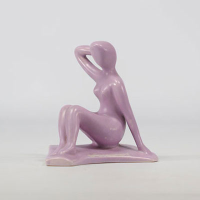 VILLEROY & BOCH Septfontaines sculpture rose en forme d'une femme allongée en faïence