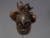 Africa DRC - Old Kuba ‘Pwoom itok’ dance mask.