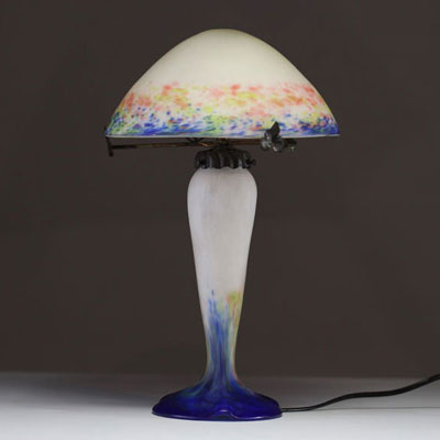 Le Verre Français - Lampe champignon Art Nouveau en verre marmoréen.