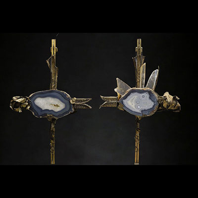 Marc D' HAENENS (XXth) Rare monumental pair of modernist sconces in bronze, steel and cerulean blue crystal geodes, circa 1970.