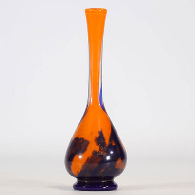 Muller frères Lunéville vase soliflore à inclusion