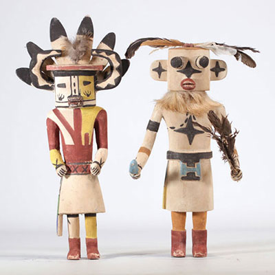 (2) Paire de Kachina provenant des Etas-Unis provenant du XXe siècle 