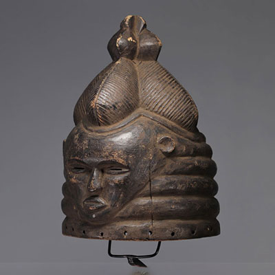 MENDE Sierra-Leone Helm mask in carved wood dark patina