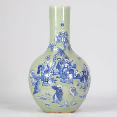 Qiu Ping celadon vase decorated with Fu Lu Shou San Xing (