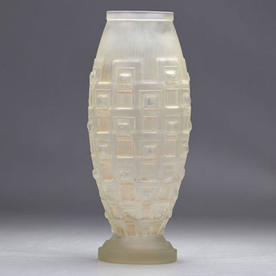 GENET & MICHON Large Art Deco vase with geometric pattern