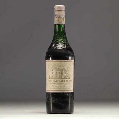 Château Haut Brion 1er Grand Cru Classified 1979 Pessac-Léognan.