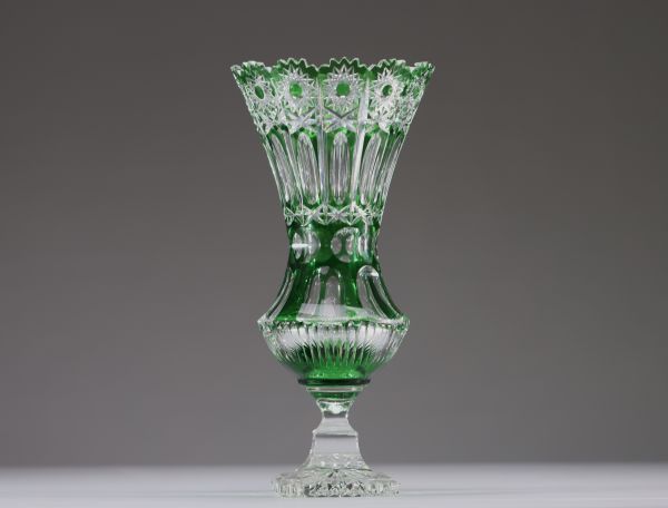 Val Saint Lambert - Cut crystal vase with emerald green lining.