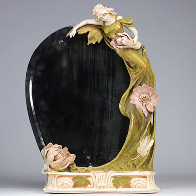 Royal Dux, imposant miroir Art-Nouveau 