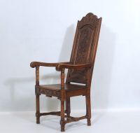 Liégeois’ armchair in carved wood, 18th century.