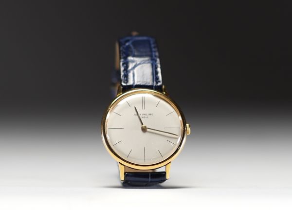 Patek Philippe - Calatrava - Montre homme, mouvement mécanique, boitier or 18k, 1965.