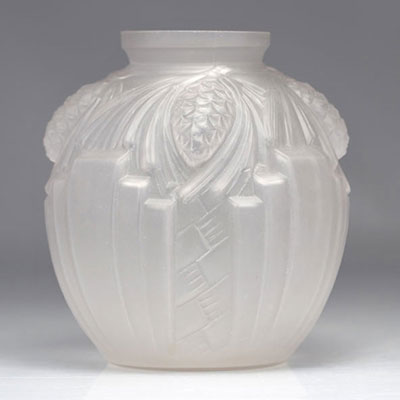 P.DE CAGNY Art Deco vase 