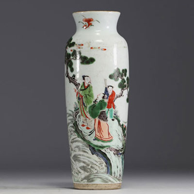 China - Green family porcelain vase decorated with figures