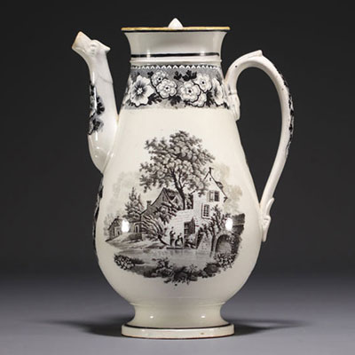 Villeroy & Boch - Earthenware coffee pot with country-style décor and floral entablature, 19th century.