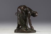 Jules DALOU (1838-1902) ‘Paysanne’ Small bronze with a brown patina, lost wax, foundry Susse Frs Paris, signed.