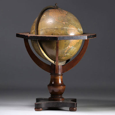 Copernican globe