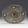 Snuffbox in solid silver and vermeil topped with a red stone, 18th-19th century.