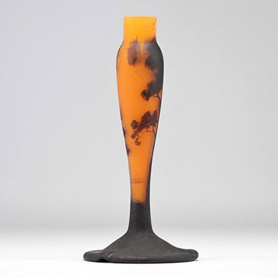 Muller Frères Lunéville pied de lampe à décor de paysage sur fond orangé 