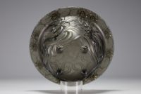 Josef INWALD (1837-1906) Coupe en verre moulé à décor de sirènes, vers 1930.