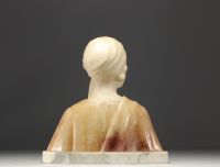 P. FATTORINI - Bust of a young woman, sculpture in alabaster and marble, circa 1900-1930.