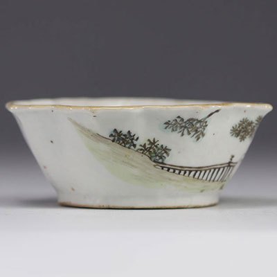 China - Qianjiang cai porcelain bowl decorated with figures.