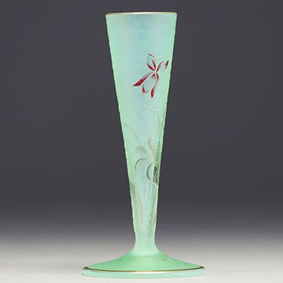 DAUM Nancy - Vase in frosted acid-etched glass with enamelled decoration of wild violets, signed and dedicated ‘à la ville de Limoge’.