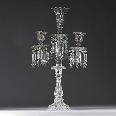 Val Saint Lambert - Candelabra with pendants, foot decorated with hearts.