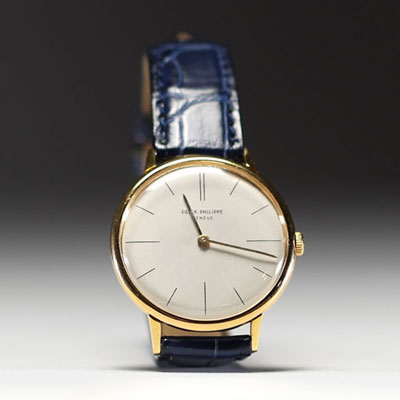 Patek Philippe - Calatrava - Montre homme, mouvement mécanique, boitier or 18k, 1965.