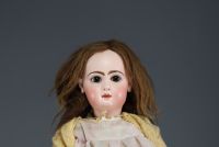 Large doll, probably Jumeau, size 14.