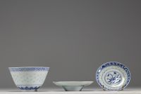 China - Set of six covered bowls and one bowl in polychrome porcelain, 19th century.