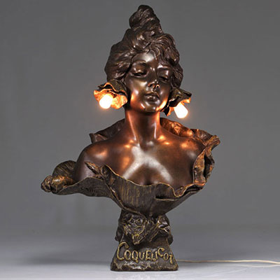 Emmanuel VILLANIS (1858-1914) Rare bust lamp of a young woman