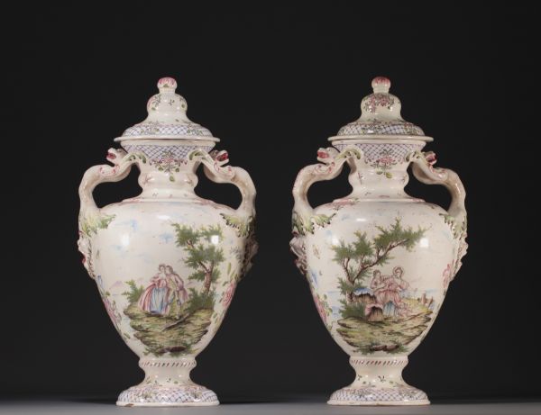 Pair of covered vases in Marseille earthenware, marked JR for Joseph ROBERT(?).