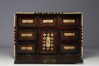 Rare Indo-Portuguese cabinet in wood and bone marquetry, 18th century.