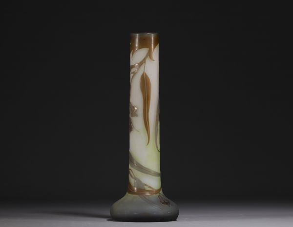 Établissements Émile GALLÉ (1846-1904) Acid-etched multi-layered glass vase with eucalyptus decoration, signed on the base