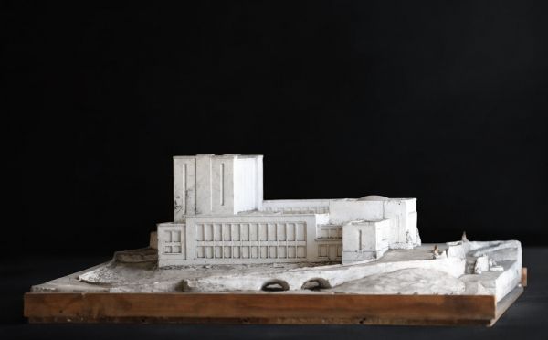 An impressive and rare Art Deco architect's model from the 1930s, similar to the work of Maurice Houyoux or Maxime Brunfaut.